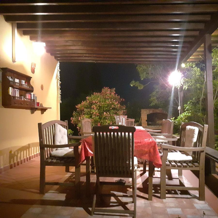 Agriturismo La Pineta Fucecchio Eksteriør billede